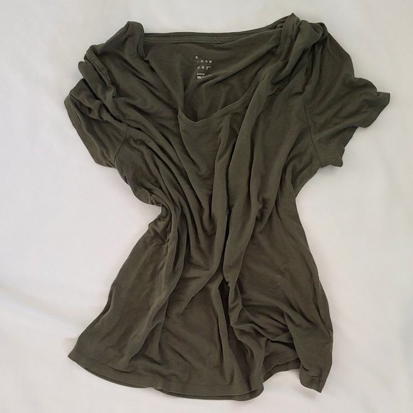 A New Day Tee - Picture 3 of 6